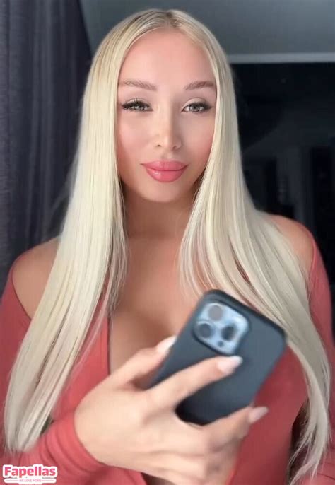 Daniella Chavez Onlyfans - Cloud Dev Hub